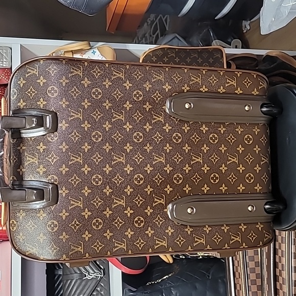 Louis Vuitton Pegase 50 Monogram Suitcase - Picture 7 of 15
